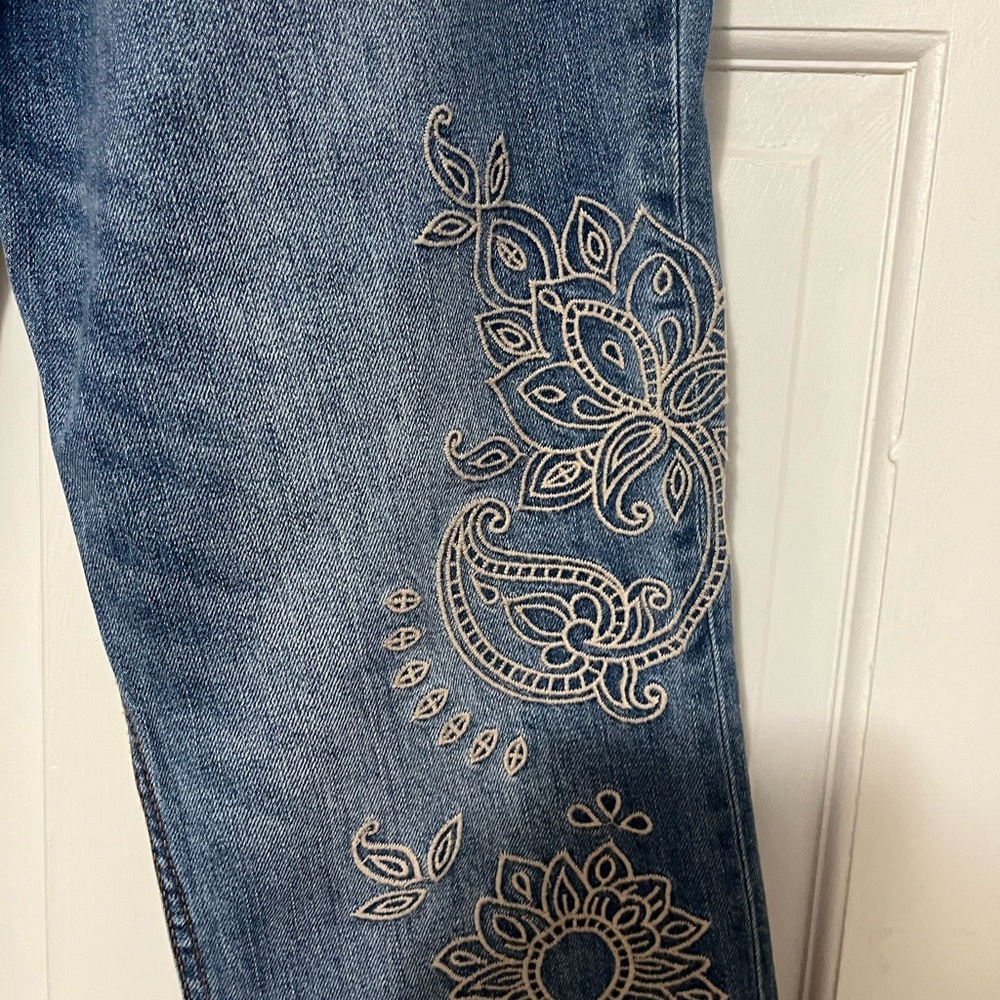 Johnny Was Blue Boot Cut Jeans with Bandana Embroidery - Picture 3 of 4